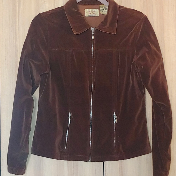 Jacket - Picture 1 of 3